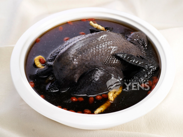 鹿茸烏骨雞Silkie Chicken Soup