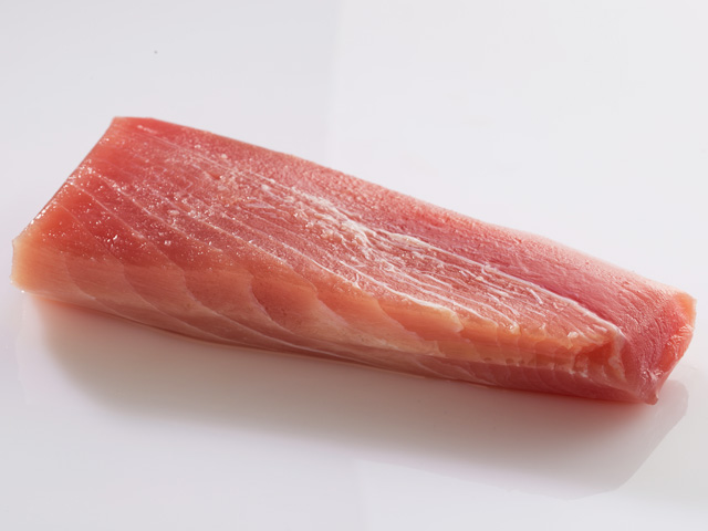 鮪魚生魚片<P>Tuna Fillet