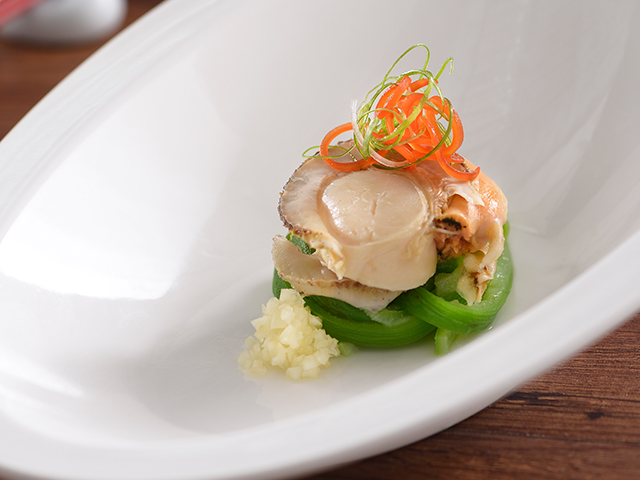 Boiled Scallop Meat with Roe