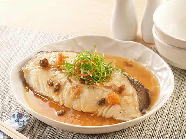 Greenland Halibut Steak with Fermented Cordia Pineapple Sauce