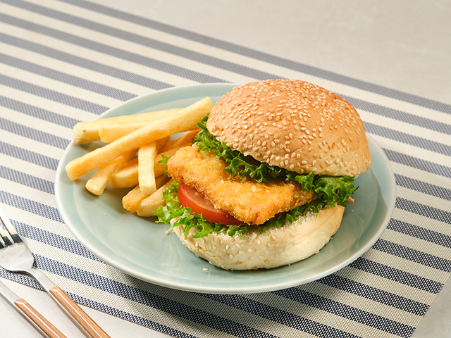 裹粉鮭魚菲力薄片<p>Frozen Breaded Salmon Portion