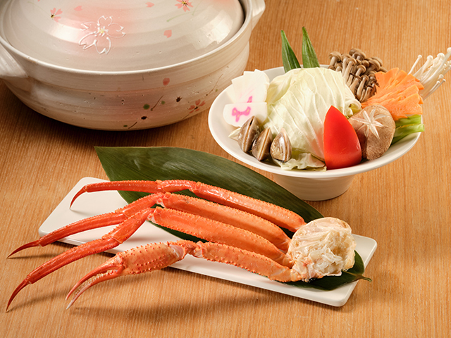 Frozen Boiled Angulatus Snow Crab Cluster
