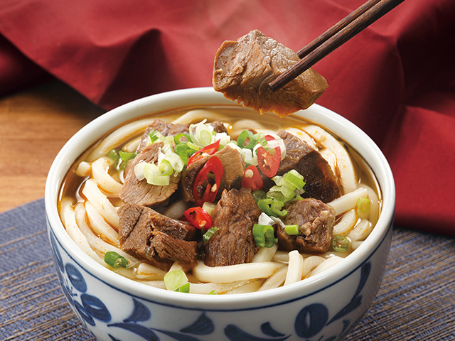 品元堂 紅燒香蔥牛肉麵<P>Taiwanese Braised Beef Noodles With Scallions