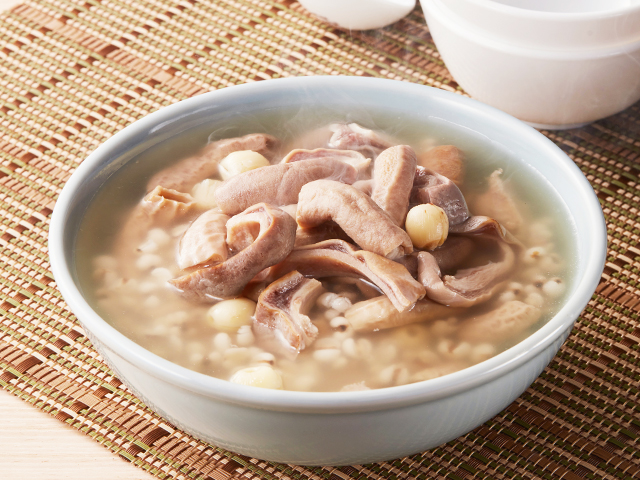Four-Herbal Pork Stomach Soup