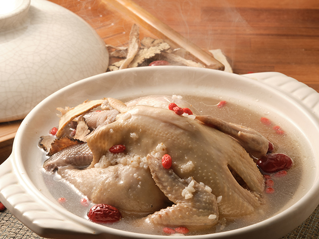 Braised Stuffed Chicken with Glutinous Rice