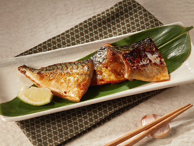 醬燒鯖魚<P>Mackerel with Soy Sauce