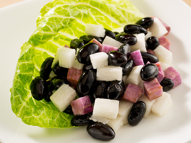 佃煮黑豆<P>Sweet Marinated Black Beans (Kuromame)