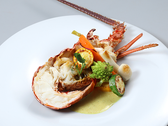 Homard épineux (cru/cuit)