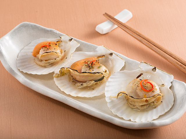 半殻有卵扇貝<P>Half Shell Scallop