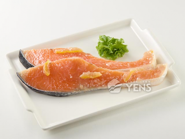 柚子鹽麴鮭魚切片